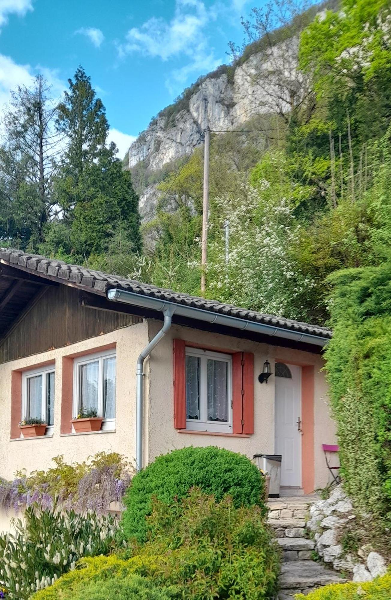 Lacustra Chindrieux Exterior foto